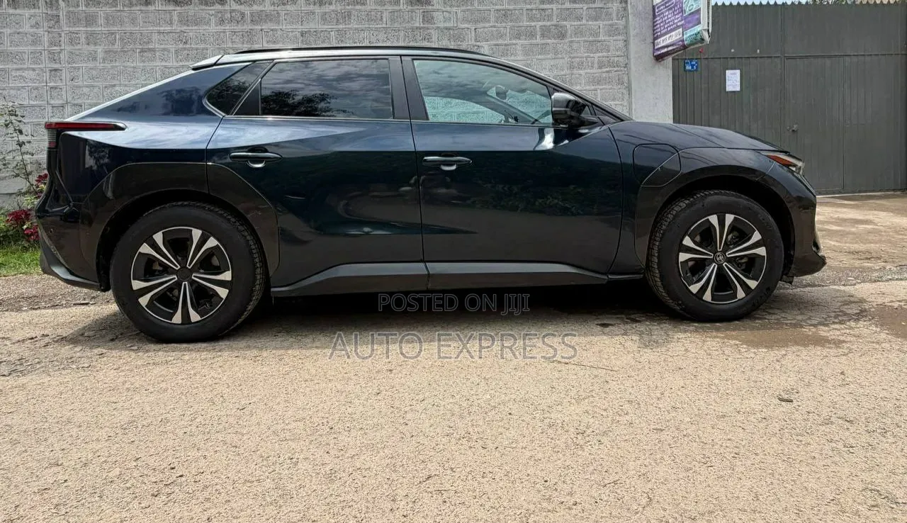 Toyota bZ4X 2023 Black