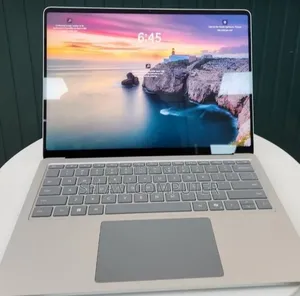 New Laptop Microsoft Surface 16GB Intel Core i7 SSD 512GB