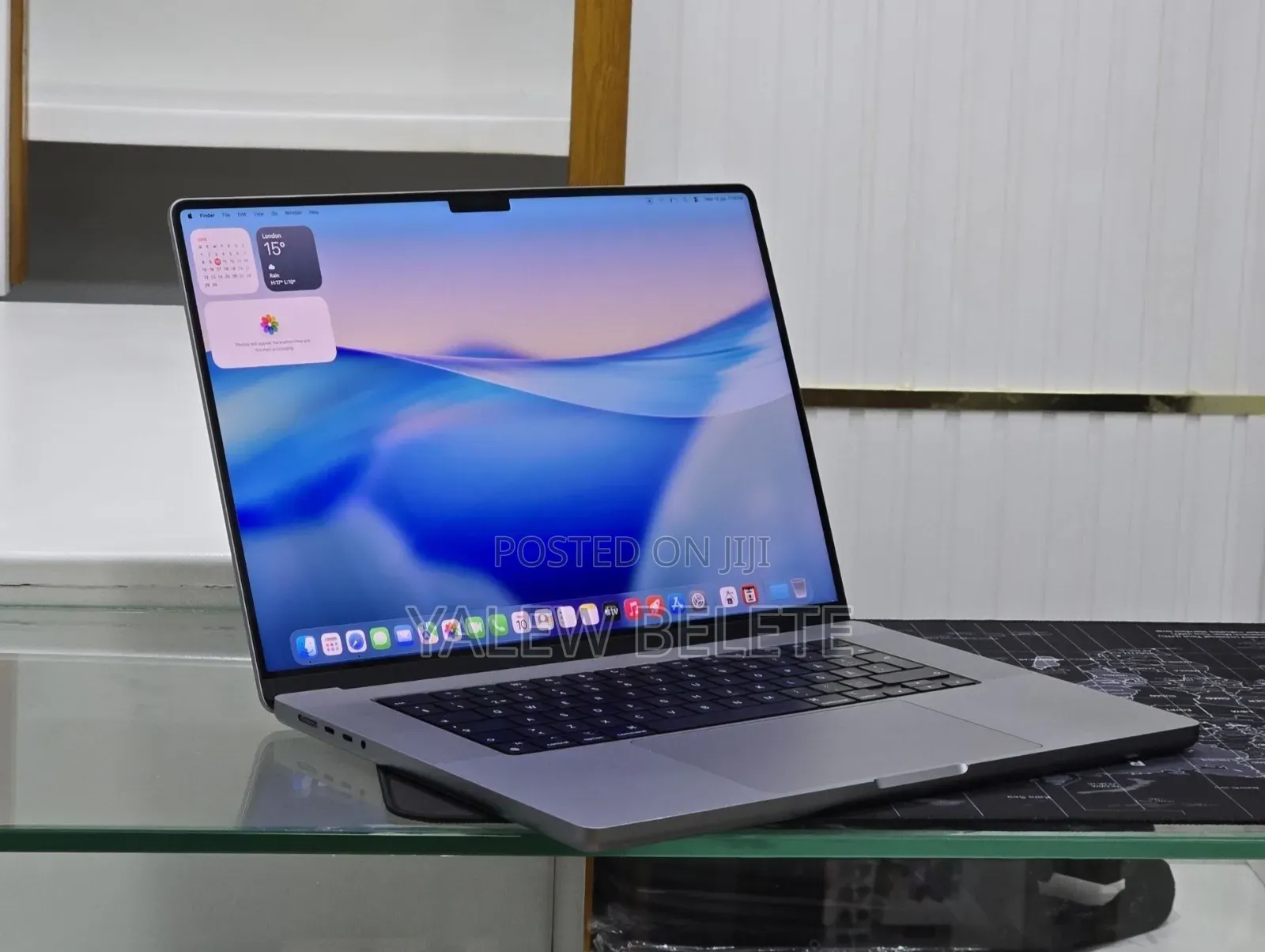 New Laptop Apple MacBook Pro 32GB Apple M1 Max SSD 1T