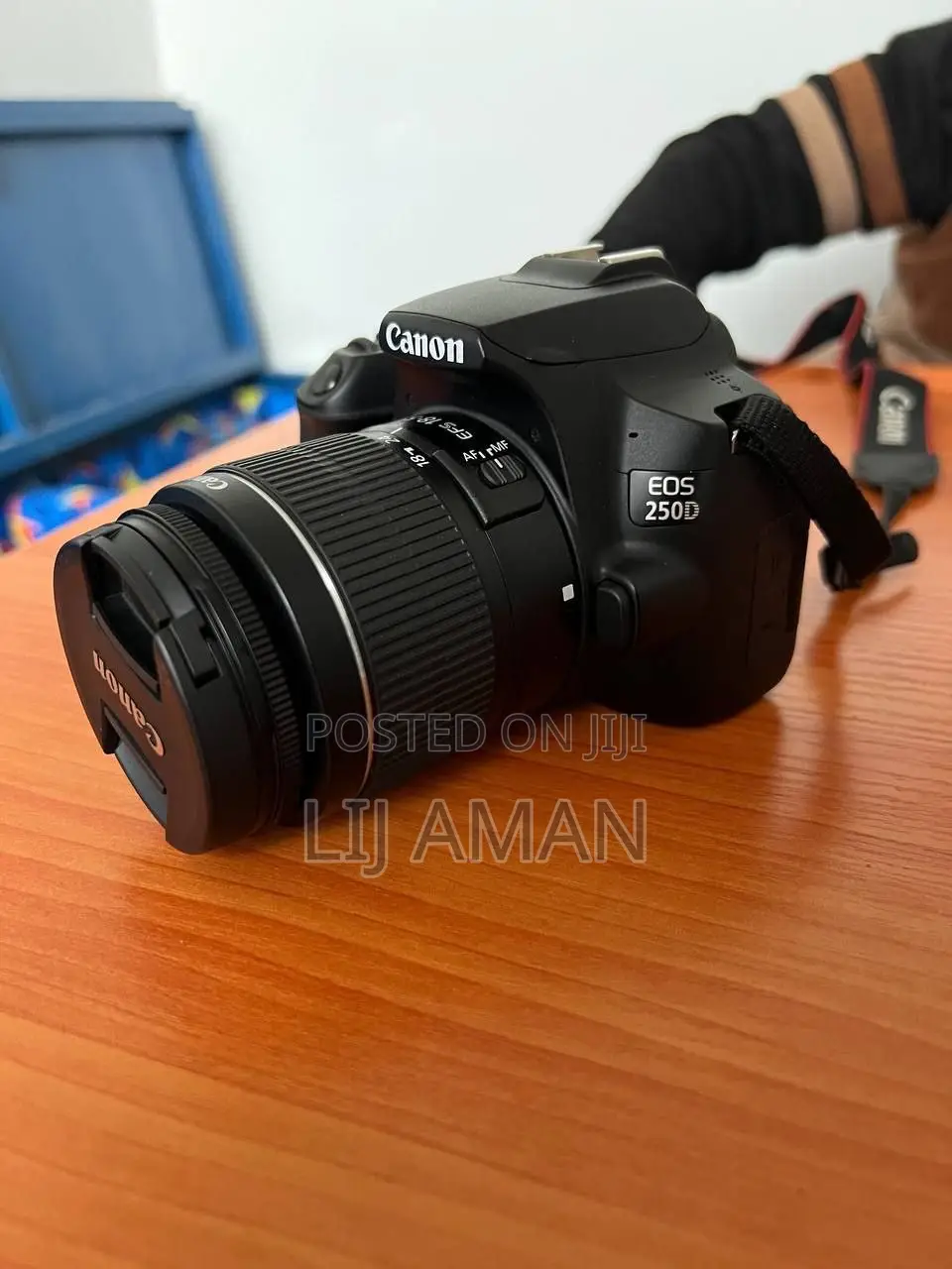 New Canon Eos 250d