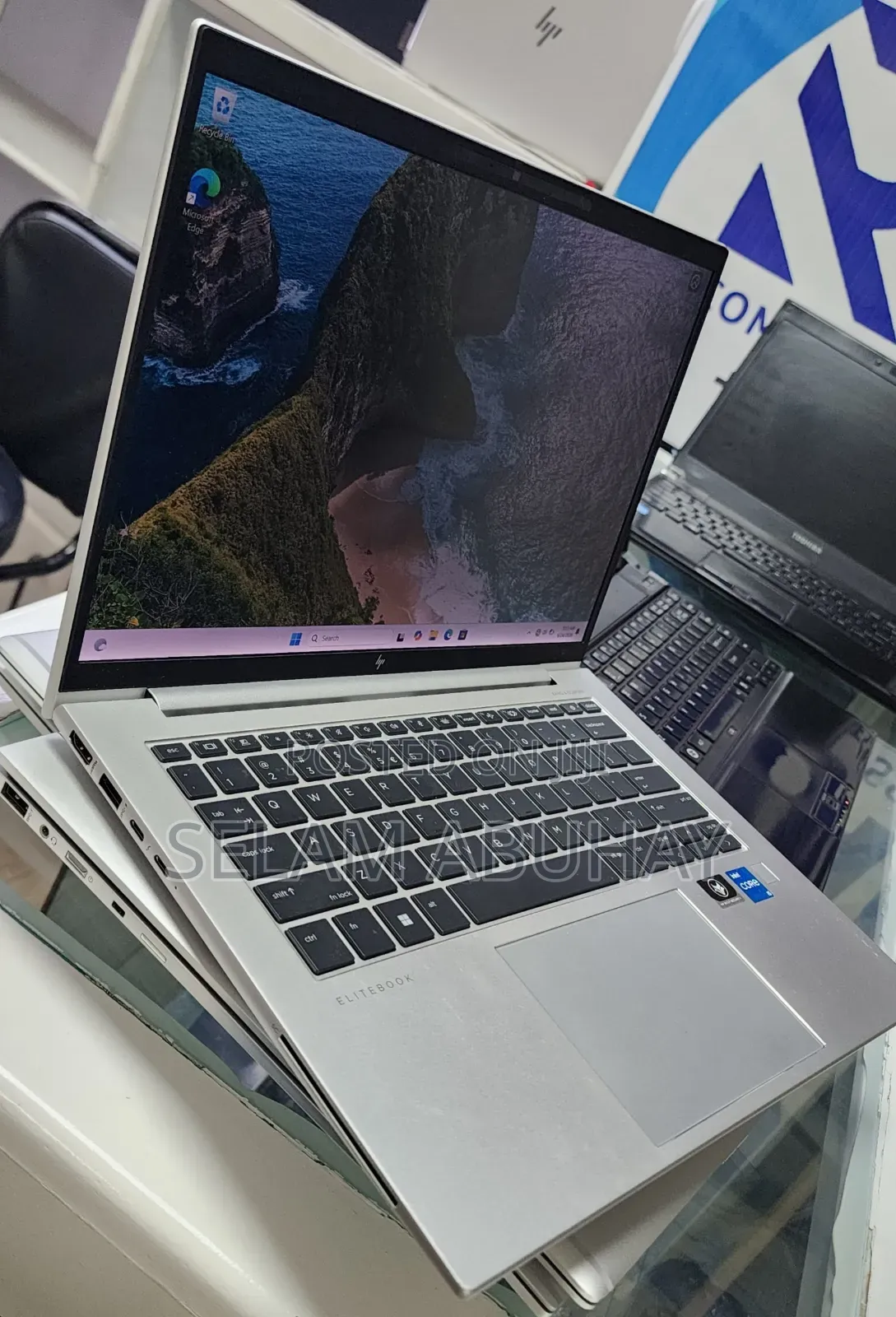 New Laptop HP EliteBook 840 G9 16GB Intel Core i5 SSD 512GB