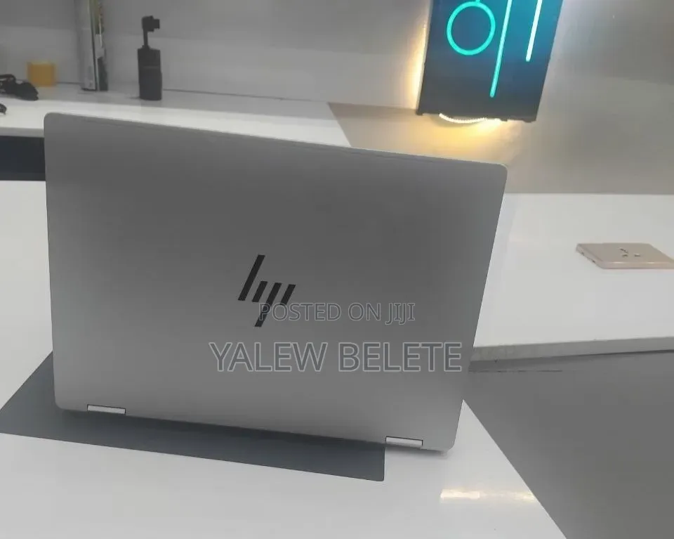 New Laptop HP OmniBook X Flip 14" 16GB Intel Core Ultra 7 SSD 1T
