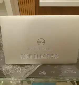 New Laptop Dell XPS 15 16GB Intel Core i9 SSD 512GB