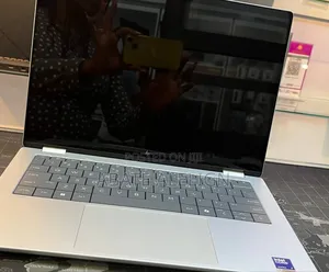 New Laptop HP OmniBook Ultra Flip 14" 16GB Intel Core Ultra 7 SSD 1T