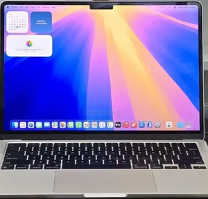 New Laptop Apple MacBook Air 2022 M2 16GB AMD A10 SSD 512GB