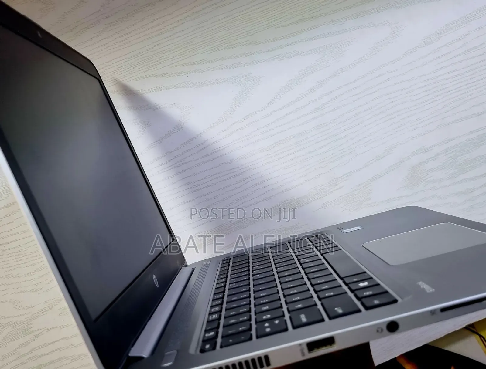 New Laptop HP EliteBook Folio 1040 G3 8GB Intel Core i5 SSD 512GB