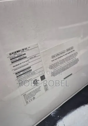 New Laptop Apple MacBook Air 2022 M2 8GB Intel Core M2 SSD 256GB