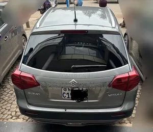 Suzuki Vitara 2021 Gray