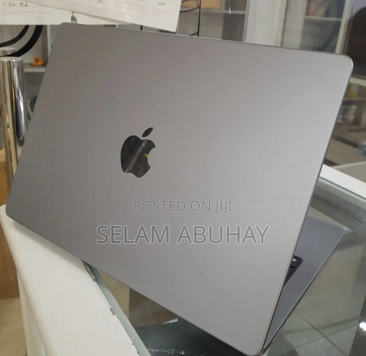 New Laptop Apple MacBook Pro 2021 M1 Max 32GB Apple M1 SSD 512GB