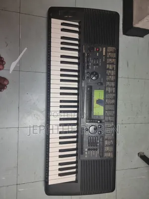 Pian Yamaha