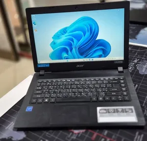 Laptop Acer 4GB Intel SSD 60GB
