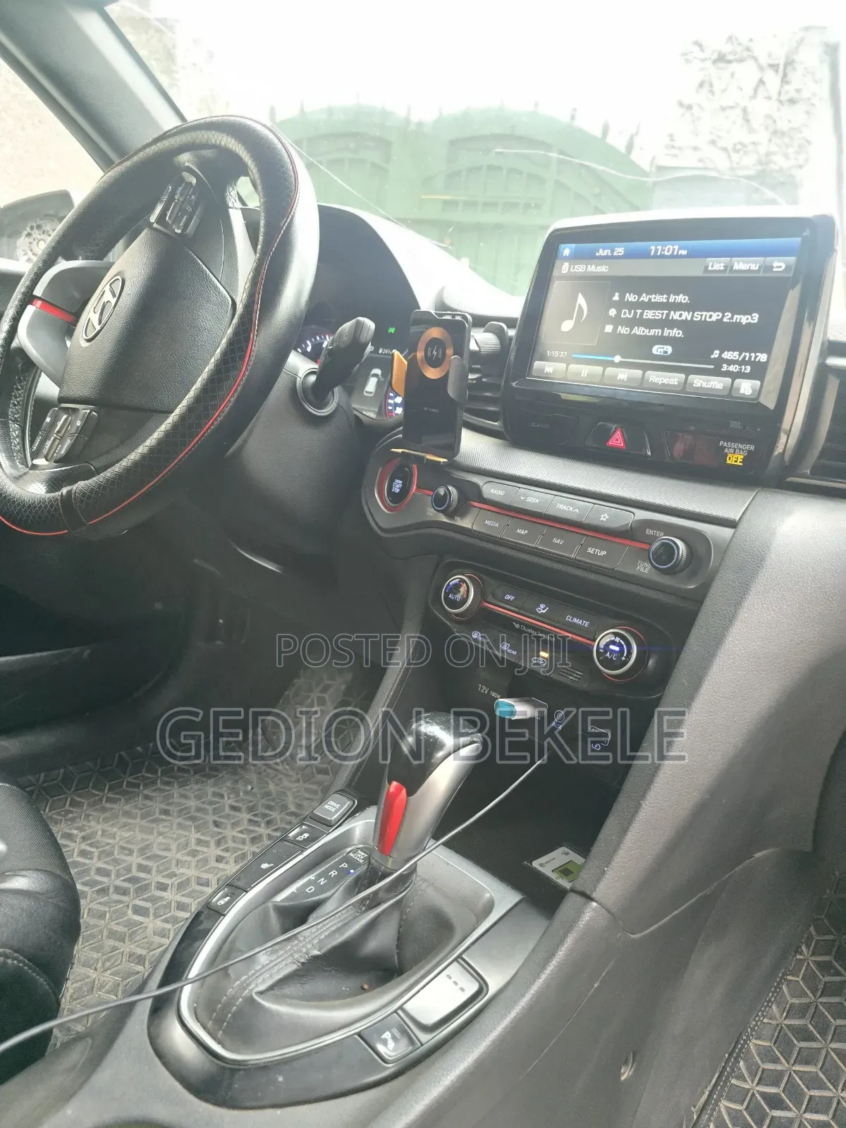 Hyundai Veloster 2018 Matt Black