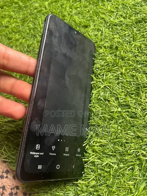 Samsung Galaxy A12 64 GB Black