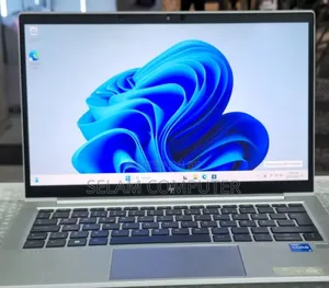 New Laptop HP EliteBook 830 G8 16GB Intel Core i5 SSD 512GB