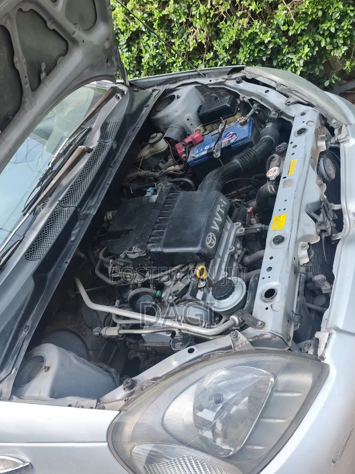 Toyota Vitz 2001 Silver