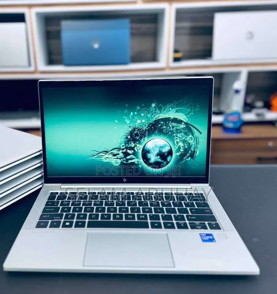New Laptop HP EliteBook 830 G5 16GB Intel Core i5 SSD 512GB