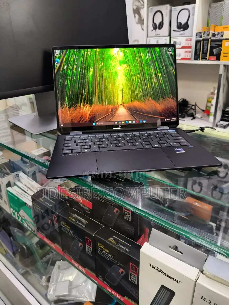 New Laptop HP OmniBook Ultra Flip 14" 16GB Intel Core Ultra 7 SSD 1T