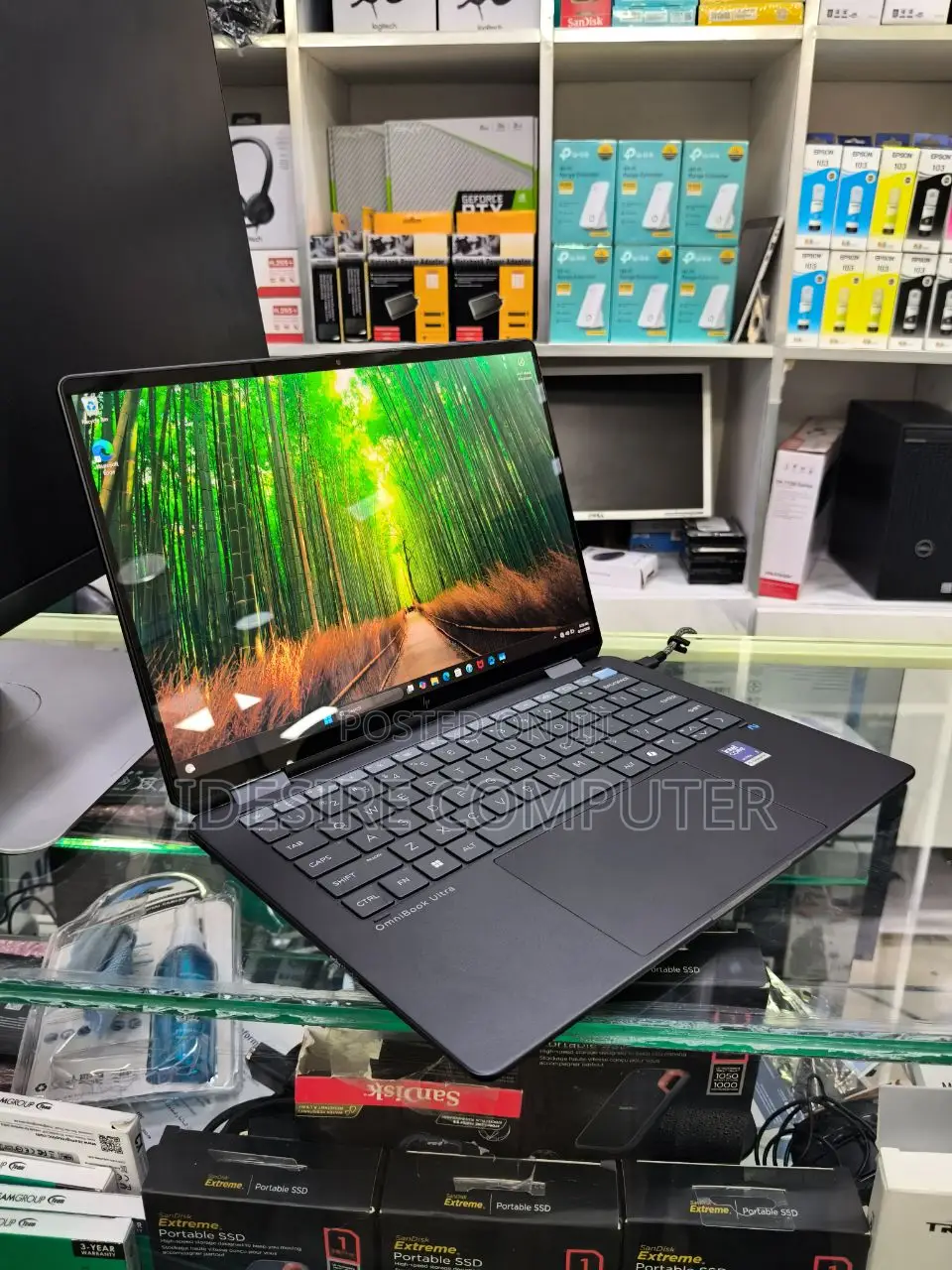 New Laptop HP OmniBook Ultra Flip 14" 16GB Intel Core Ultra 7 SSD 1T