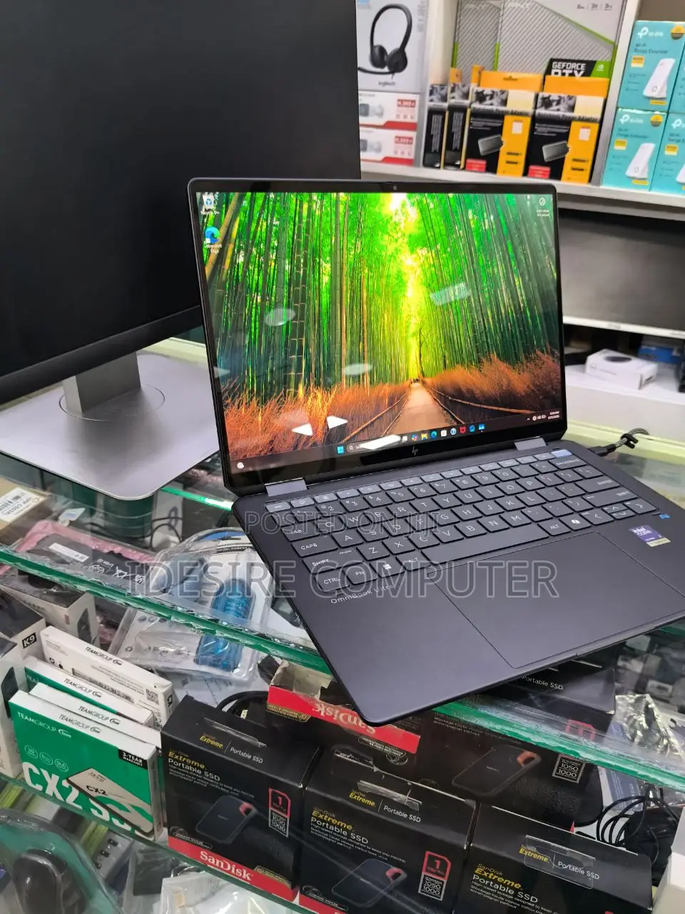 New Laptop HP OmniBook Ultra Flip 14" 16GB Intel Core Ultra 7 SSD 1T