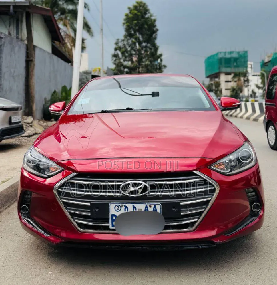Hyundai Avante 2017 Red