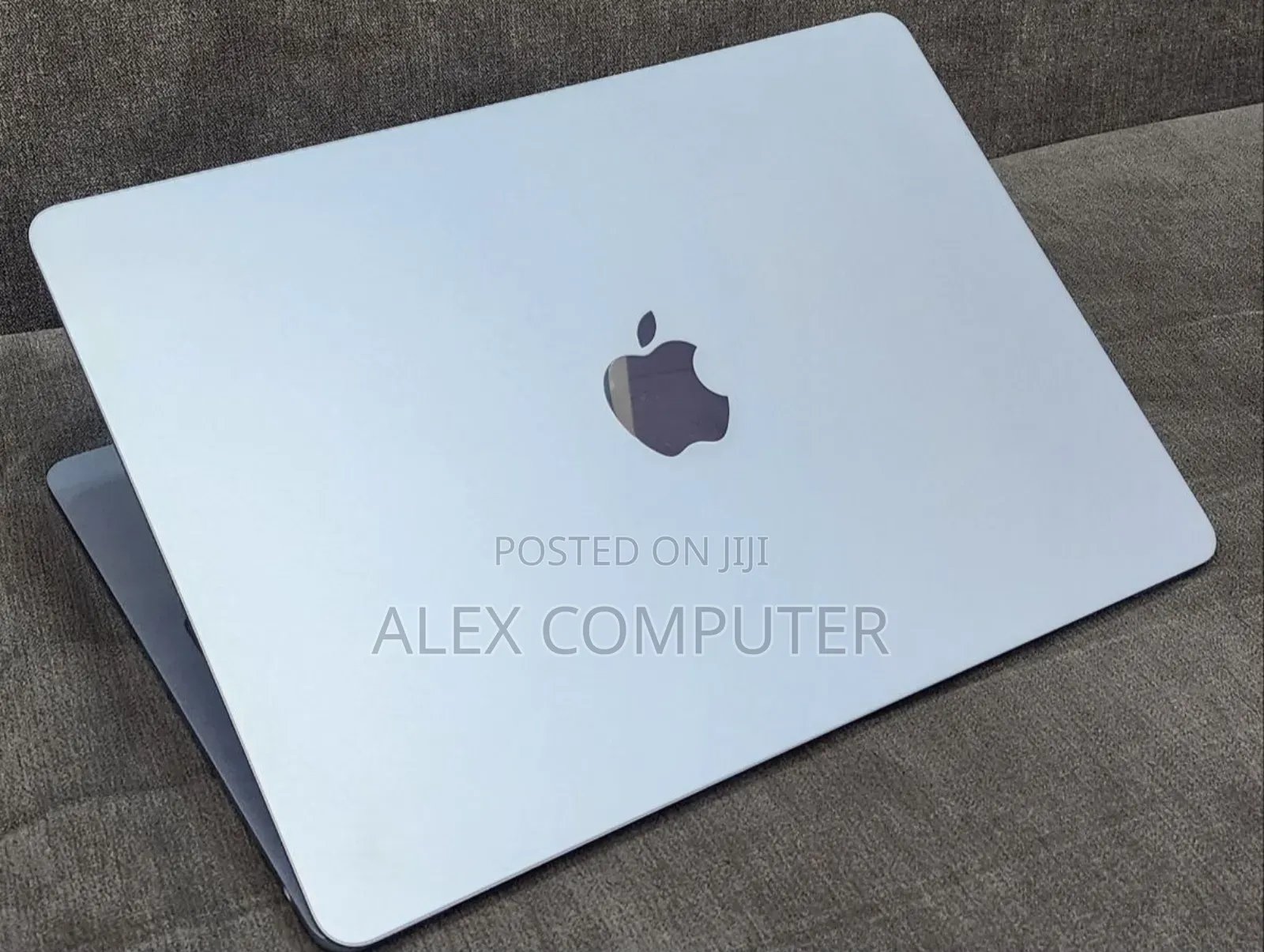 New Laptop Apple MacBook Air 2025 M4 16GB Apple M4 SSD 256GB