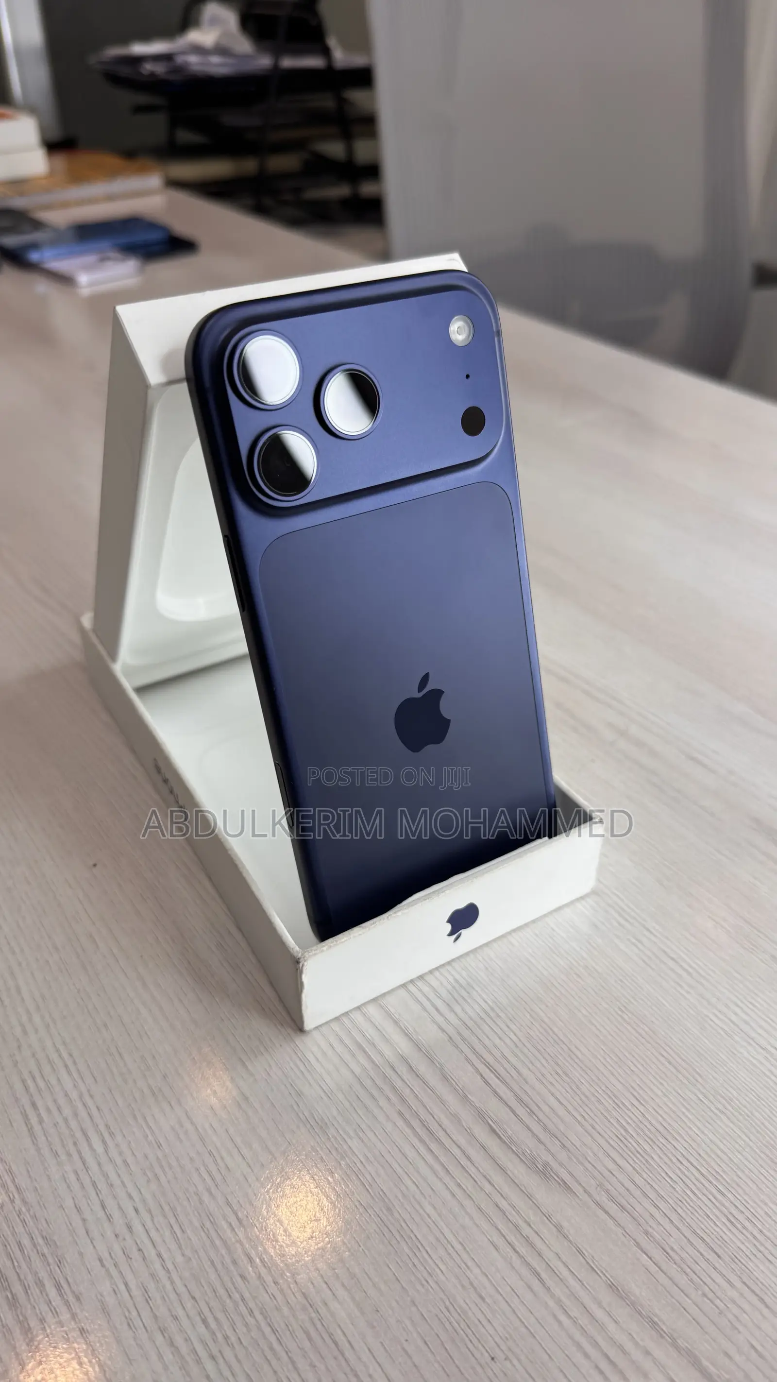 New Apple iPhone 17 Pro Max 256 GB Blue
