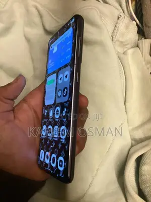 Samsung Galaxy S21 5G 128 GB Silver
