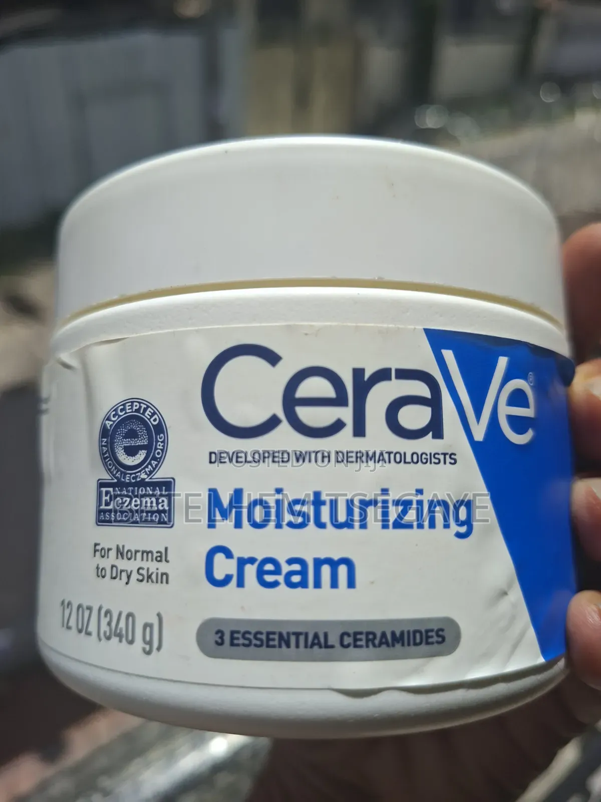 Moisturizing Cream