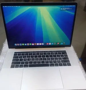 New Laptop Apple MacBook Pro 2018 16GB SSD 256GB