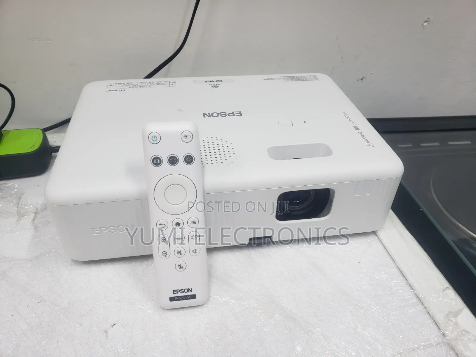 Original Epson Co-W01 3lcd Portable Projector
