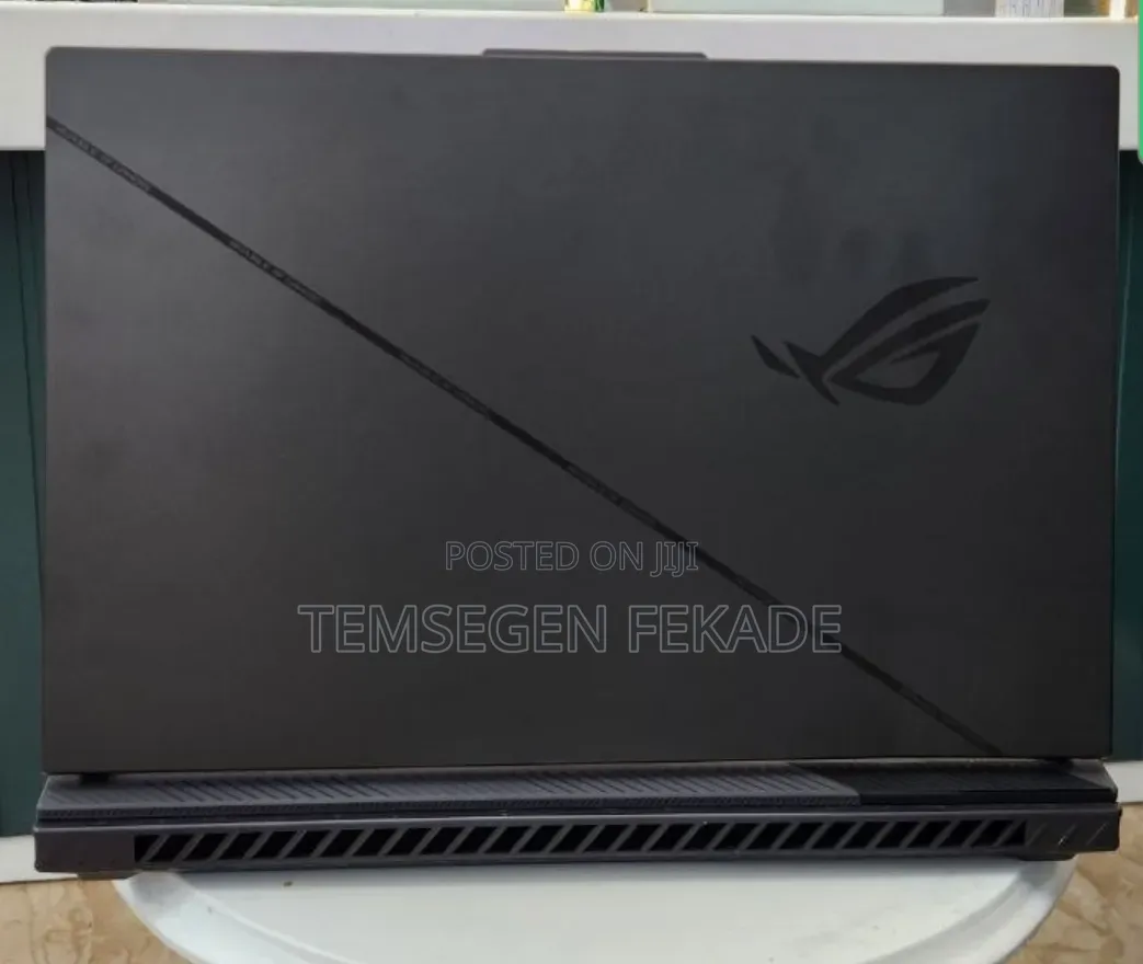 New Laptop Asus 32GB Intel Core i9 SSD 2T