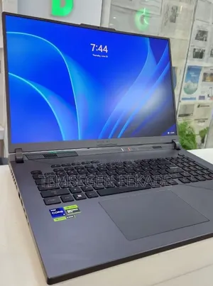 New Laptop Asus 32GB Intel Core i9 SSD 2T