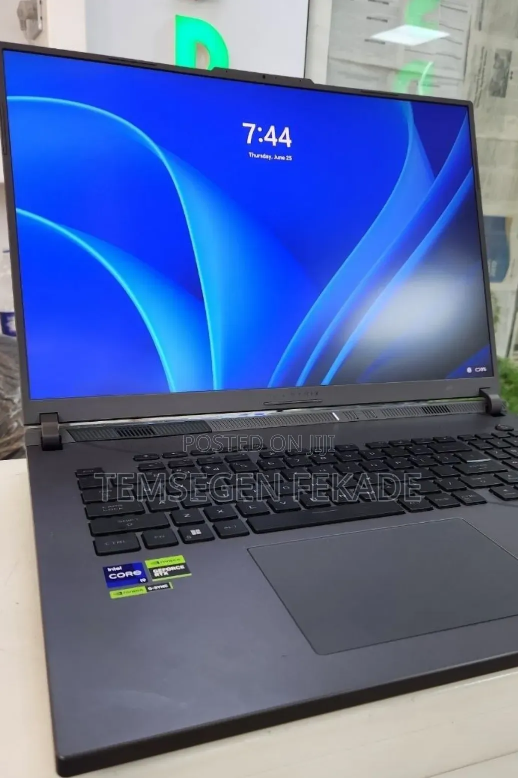 New Laptop Asus 32GB Intel Core i9 SSD 2T