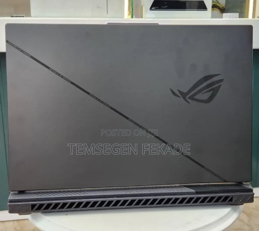 New Laptop Asus 32GB Intel Core i9 SSD 2T