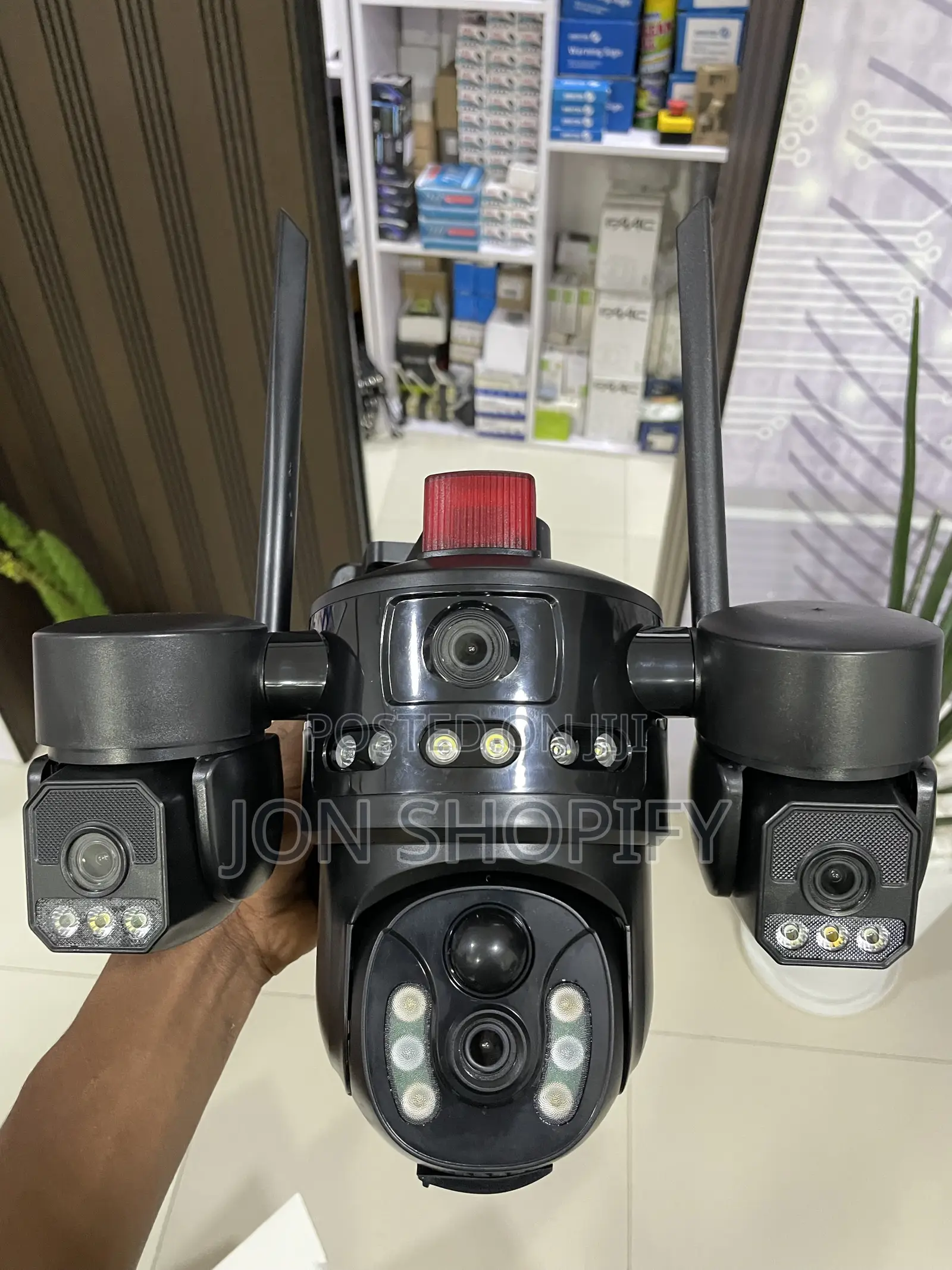 ኤአይ ሶላረ ካሜራ በ ሲም የሚሰራ