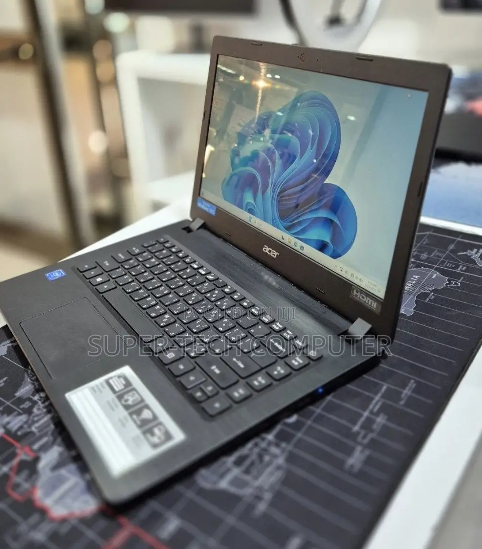 New Laptop Acer Aspire 3 4GB Intel Core 2 Quad SSD 60GB