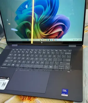 New Laptop HP OmniBook X Flip 14" 16GB Intel Core Ultra 7 SSD 1T