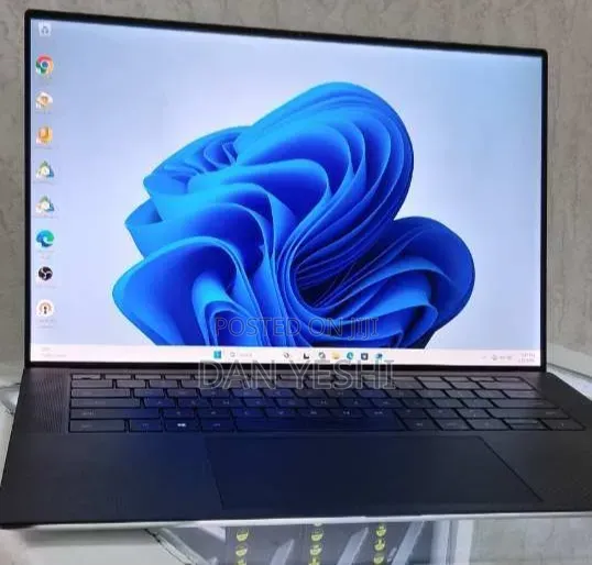 New Laptop Dell XPS 15 16GB Intel Core i7 SSD 512GB