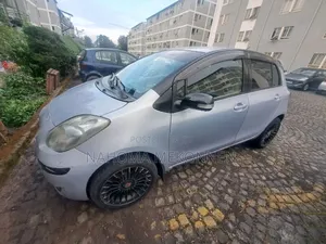 Toyota Yaris 2009 Silver