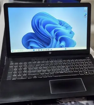 New Laptop HP Pavilion 15 8GB Intel Core i7 SSD 256GB