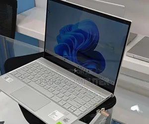 New Laptop HP 8GB Intel Core i5 SSD 512GB