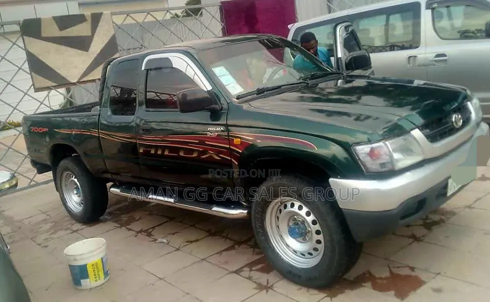 Toyota Hilux 2.5 Cab 2005 Green