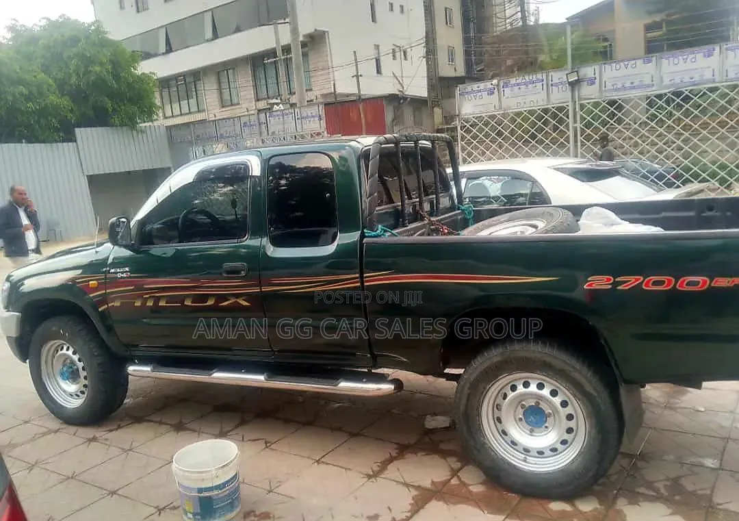 Toyota Hilux 2.5 Cab 2005 Green