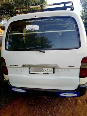 Toyota HiAce 2008 White