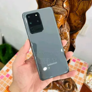 New Samsung Galaxy S20 Ultra 5G 256 GB Gray