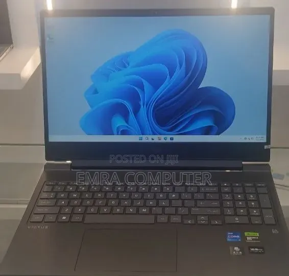 New Laptop HP 16GB Intel Core i7 SSD 1T