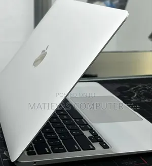 New Laptop Apple MacBook Air 2020 M1 16GB Apple M1 SSD 512GB