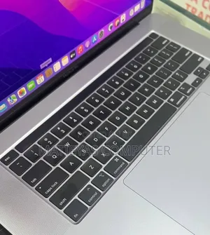New Laptop Apple MacBook Pro 2019 32GB Intel Core i9 SSD 1T