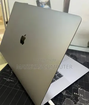 New Laptop Apple MacBook Pro 2019 32GB Intel Core i9 SSD 1T