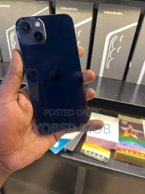 Apple iPhone 13 128 GB